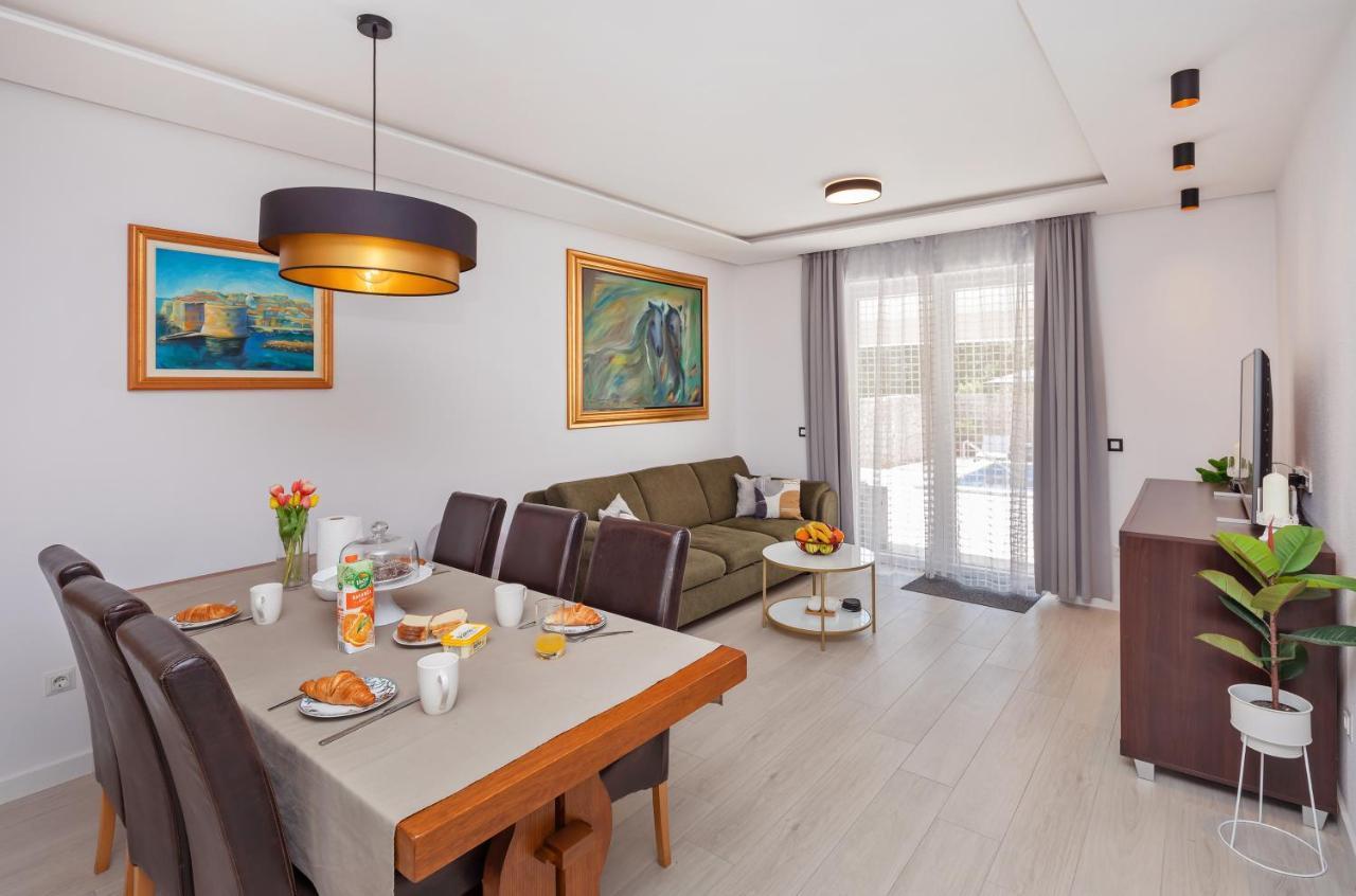 Apartment Holiday Home Doma, Cilipi Near Dubrovnik Eksteriør billede