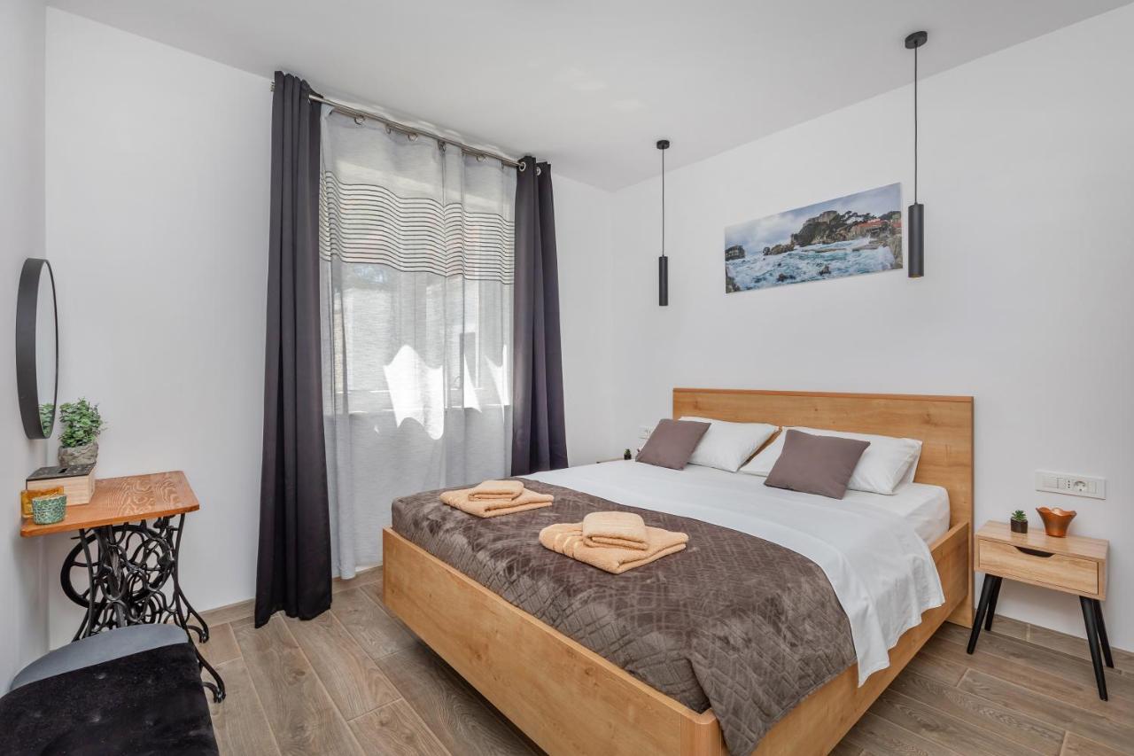 Apartment Holiday Home Doma, Cilipi Near Dubrovnik Eksteriør billede
