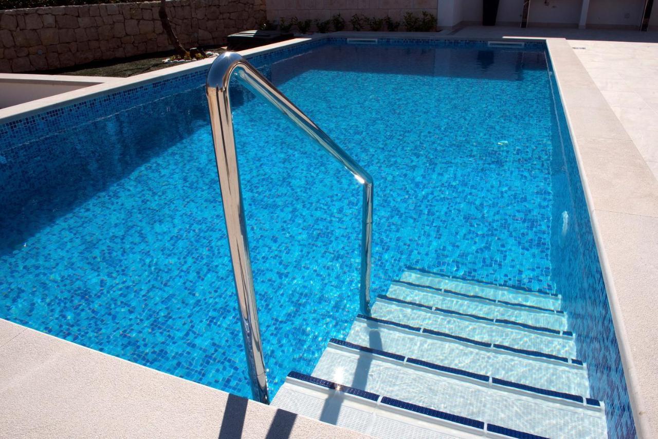 Apartment Holiday Home Doma, Cilipi Near Dubrovnik Eksteriør billede