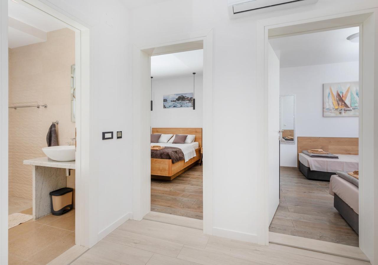 Apartment Holiday Home Doma, Cilipi Near Dubrovnik Eksteriør billede